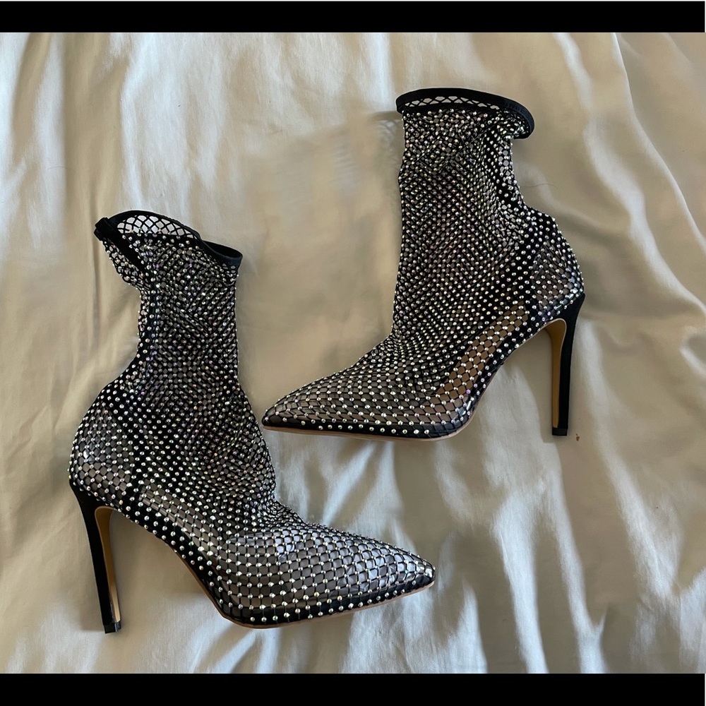 New Black sparkle heels size 9